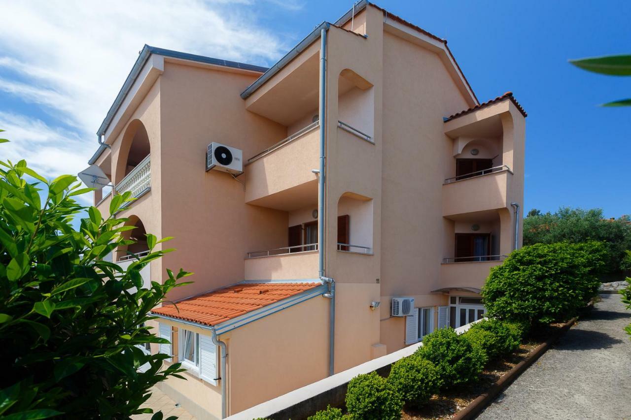 Apartman Frane Veglia Exterior foto